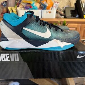 Kobe VII Shark